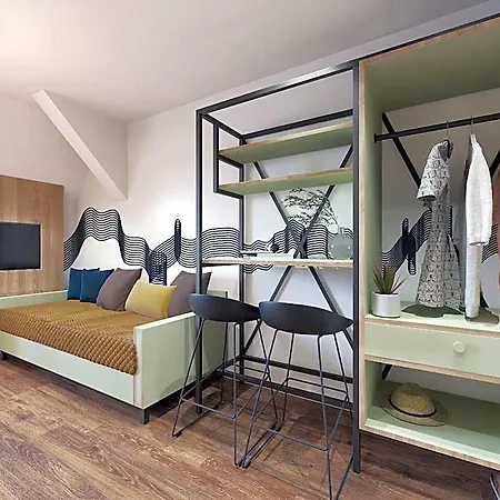 Mezzotel